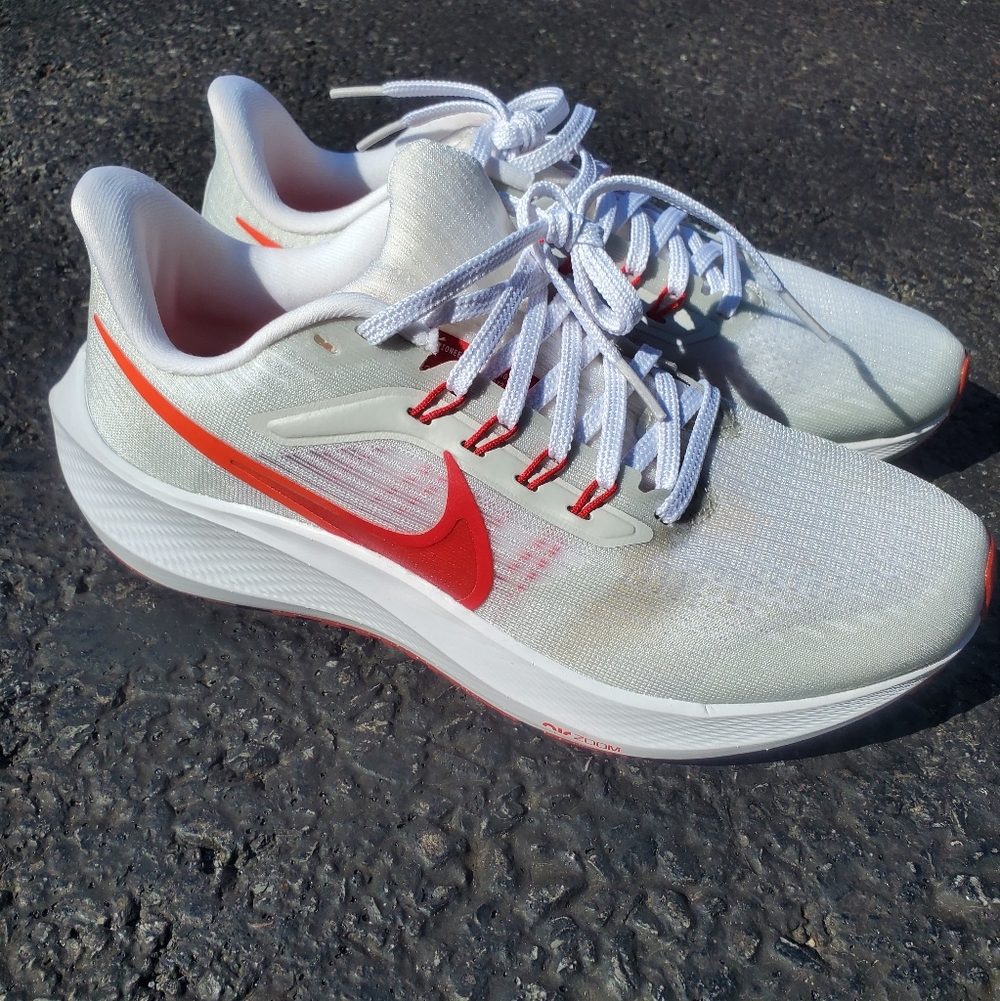 Nike Women's White and Red Running Shoes